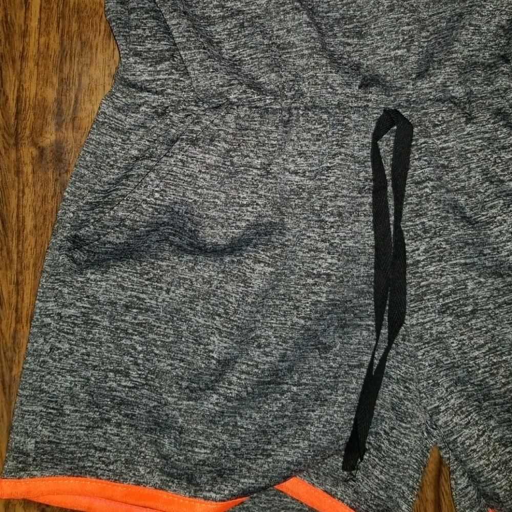 Romper - Picture 6 of 8